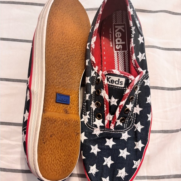 Keds Blue and White Patriotic Canvas Sneakers - Picture 3 of 5